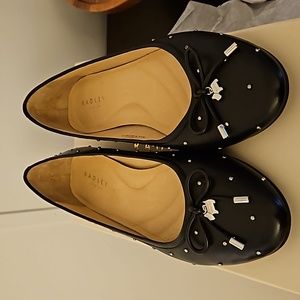 Radley London Flower Stud flats